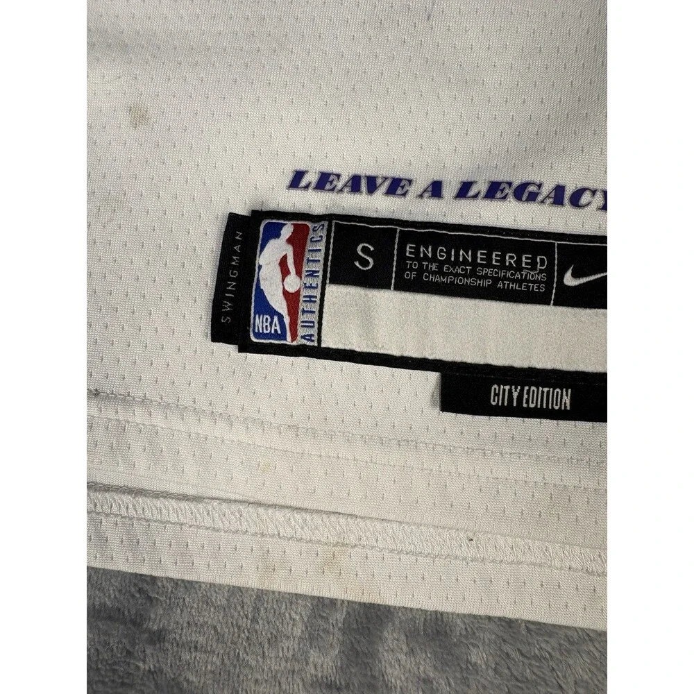 Nike LeBron James Leave A Legacy Swingman Jersey #6 Youth Size Small